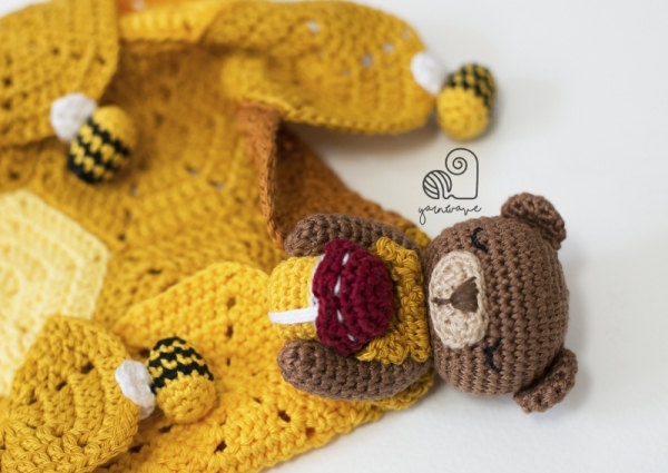 crochet baby lovey